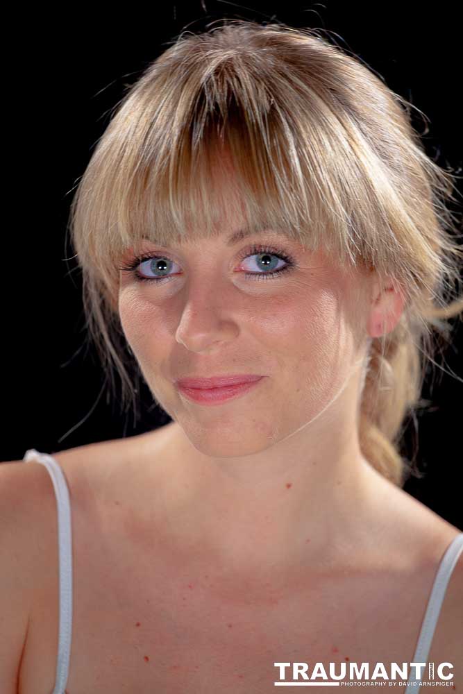 I met T'Lane through a session I shot for a friend of hers on Manhattan Beach. She was absolutely gorgeous and I was thrilled that she agreed to shoot with me.